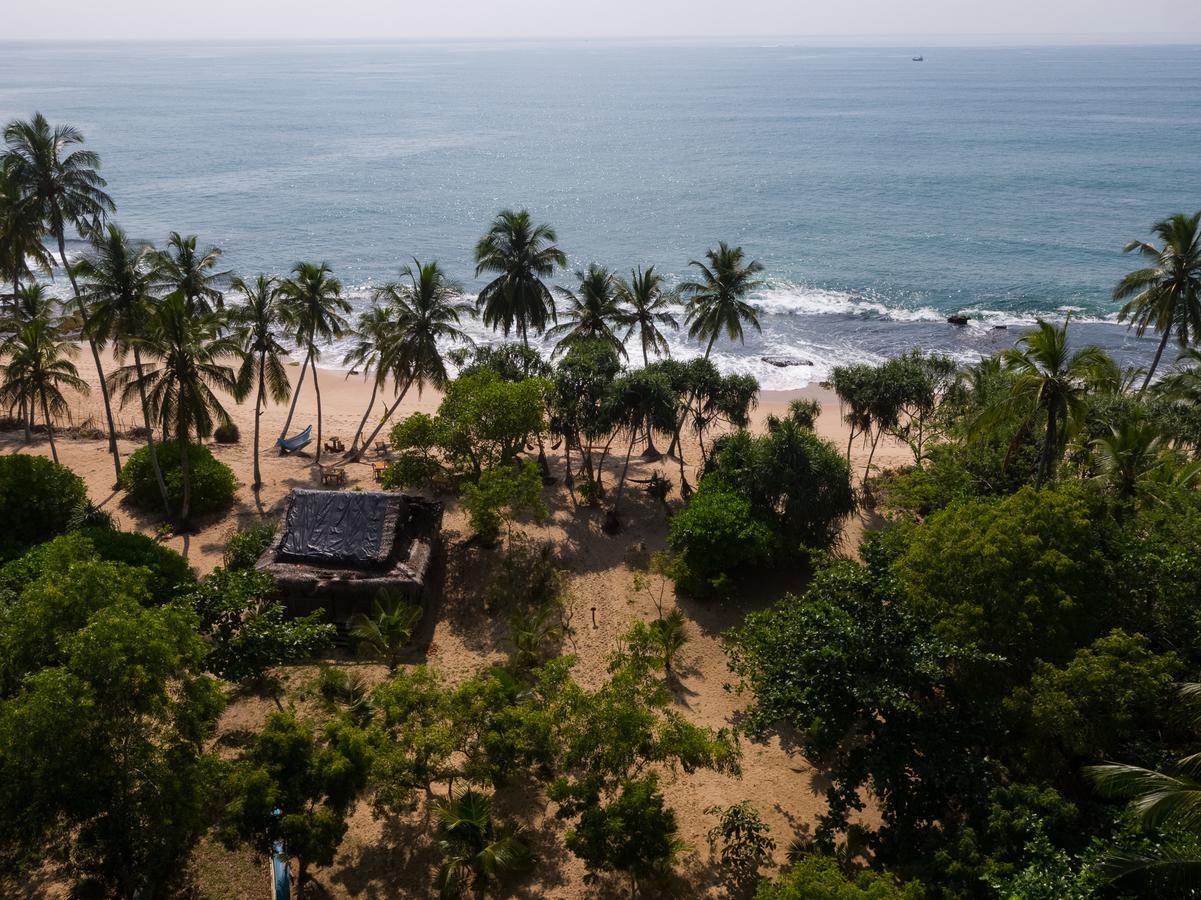 Autumn Moon Beach Cabanas Tangalle Exterior photo
