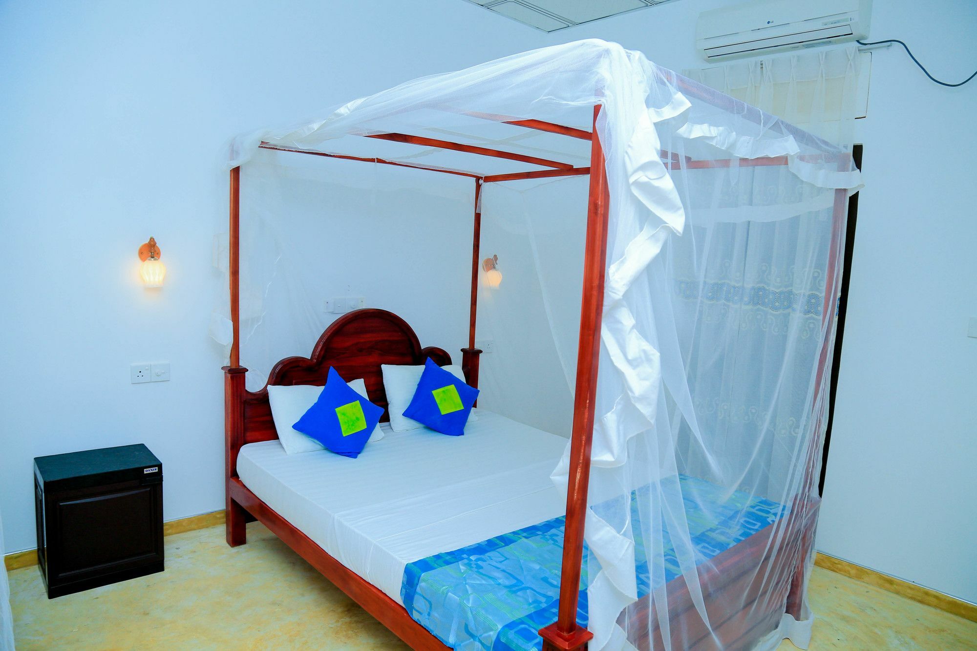 Autumn Moon Beach Cabanas Tangalle Exterior photo