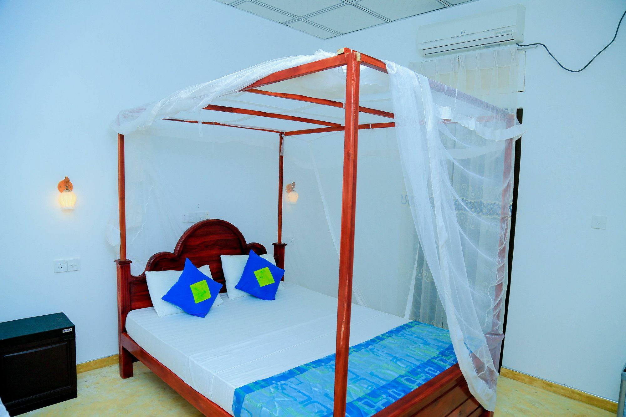 Autumn Moon Beach Cabanas Tangalle Exterior photo
